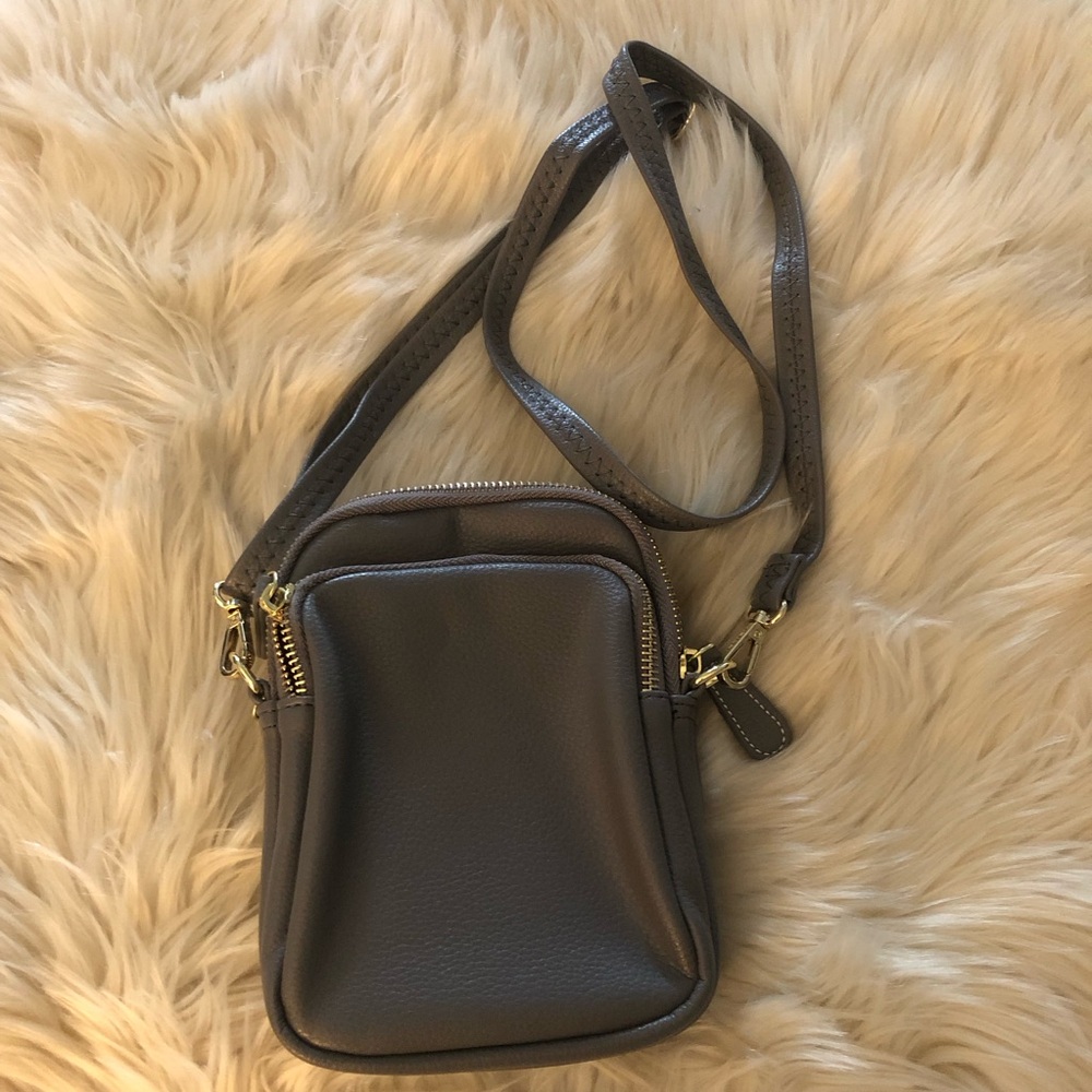 Inicat gray vegan leather triple pocket crossbody purse